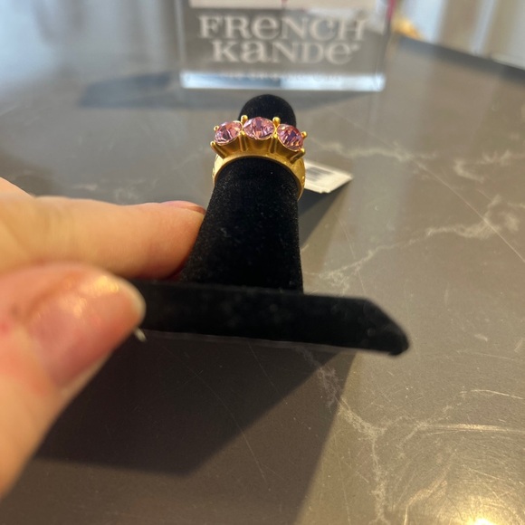 French Kande 24K Gold Clad Ring with 3 Pink Swarovski Crystals SZ: 8 - Picture 6 of 11